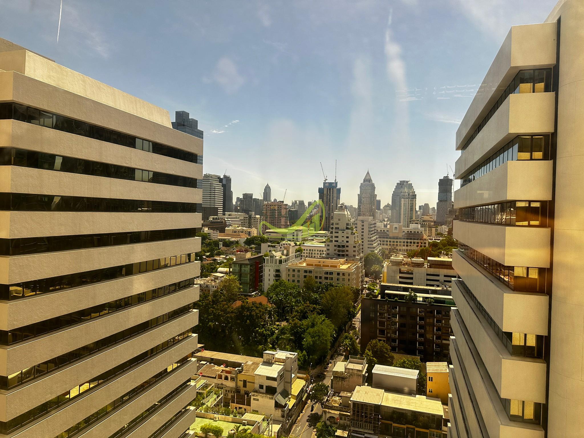 FE7683B3-C1F3-4978-8EC9-5968F9AB1B5F