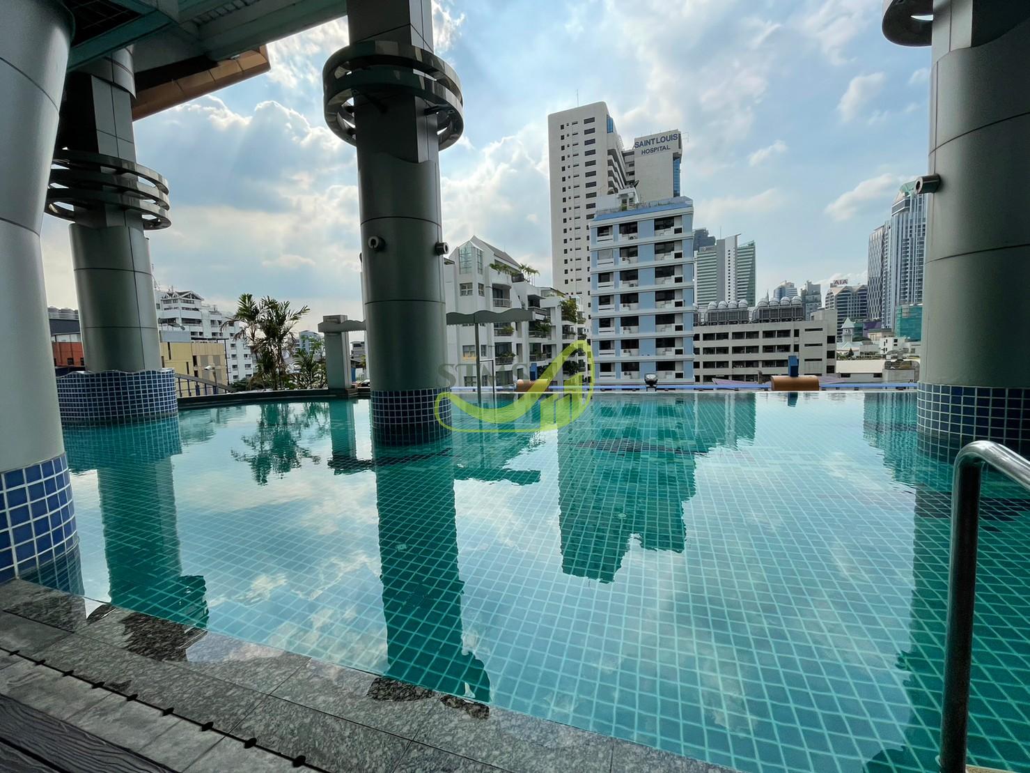 St.LouisGrandTerrace_๒๒๑๒๐๙_3