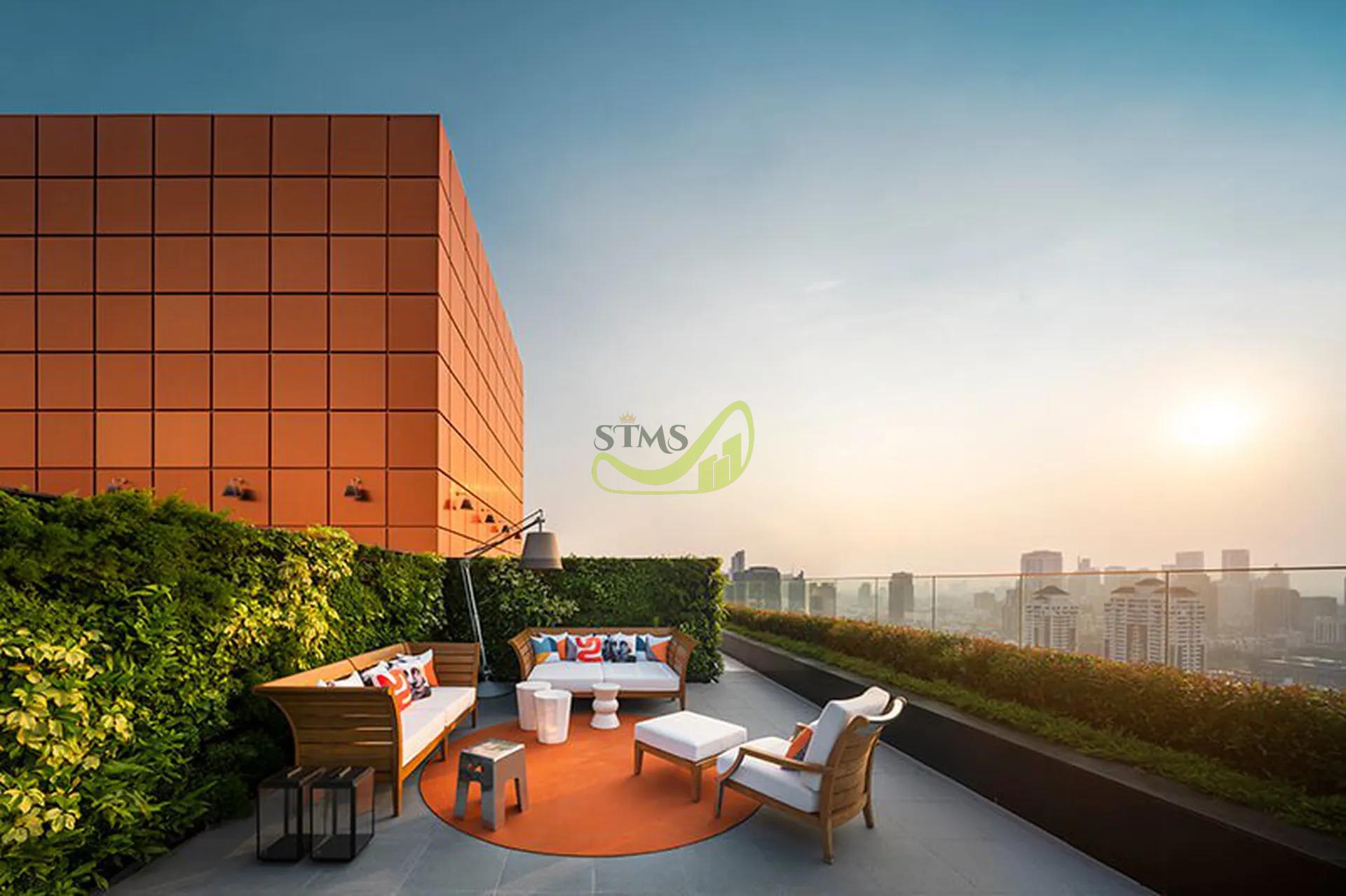 prop2share_Khun by Yoo inspired by Starck_24-8-2566_12.11.31_5