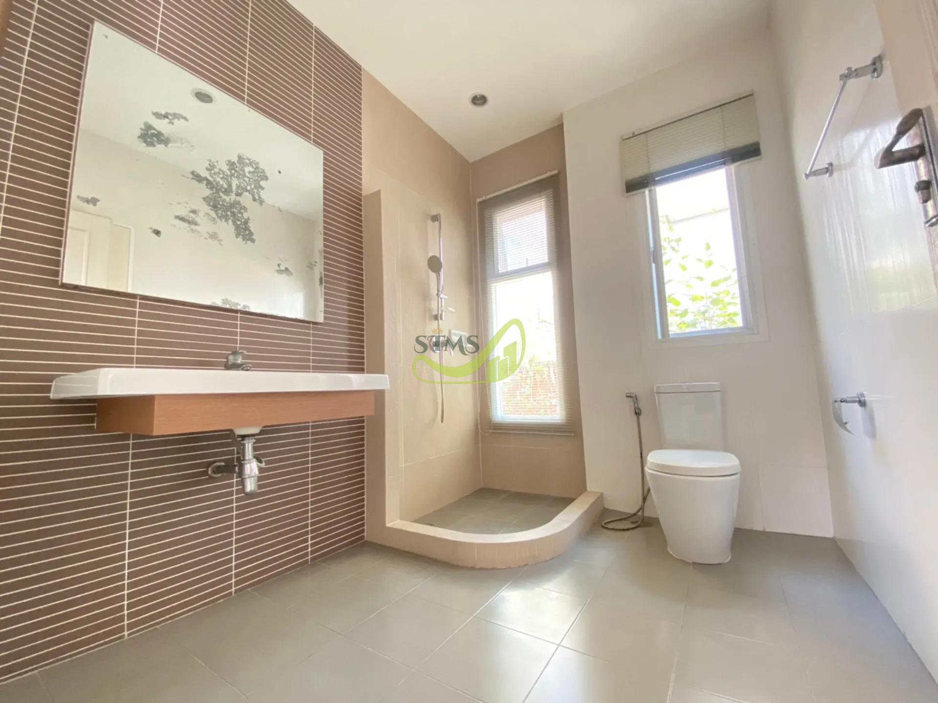 Prop2Share_Laddarom Elegant Wongwan-Sathorn_15-10-2566_21.15.15_20