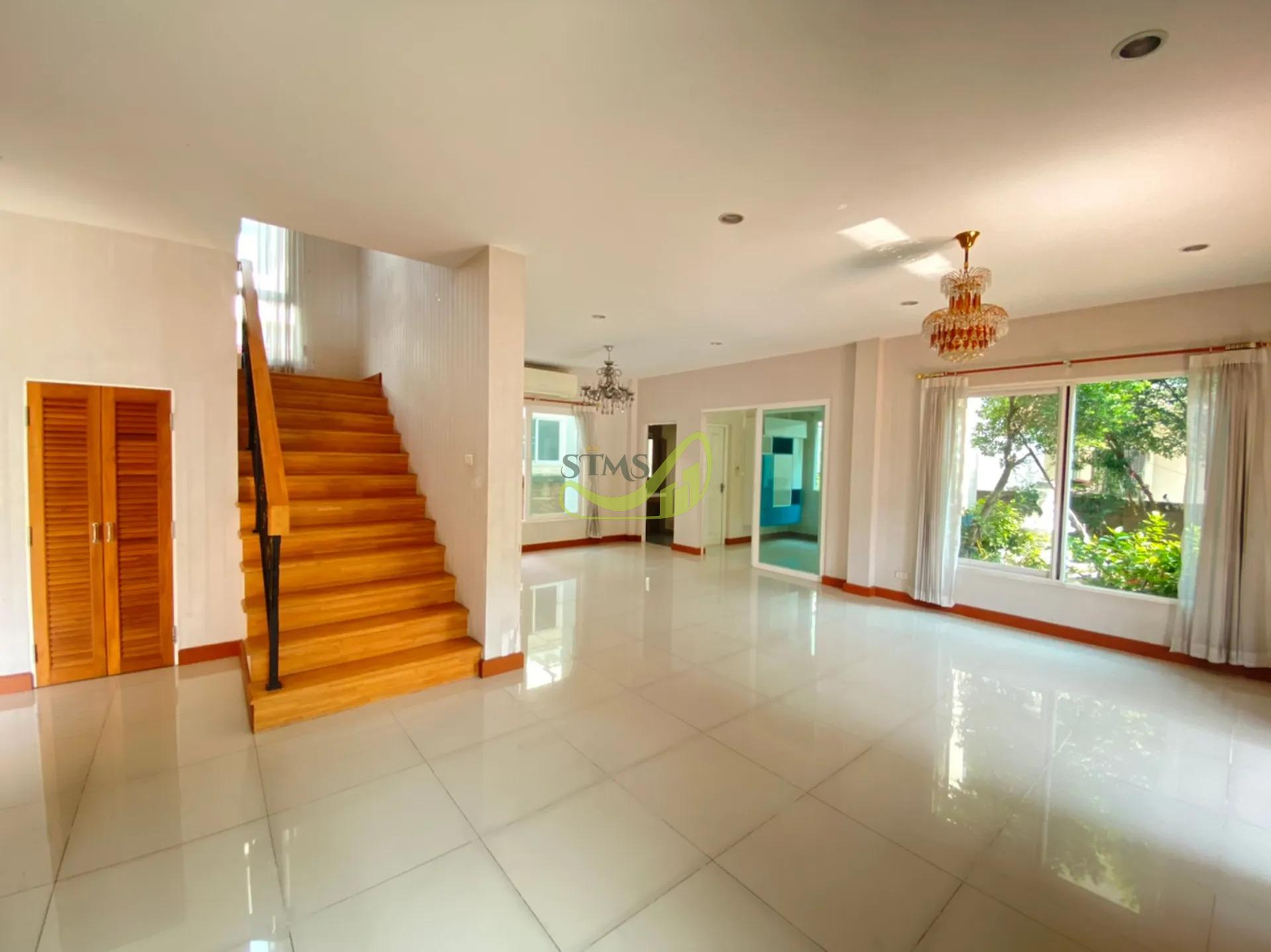 Prop2Share_Laddarom Elegant Wongwan-Sathorn_15-10-2566_21.15.15_5